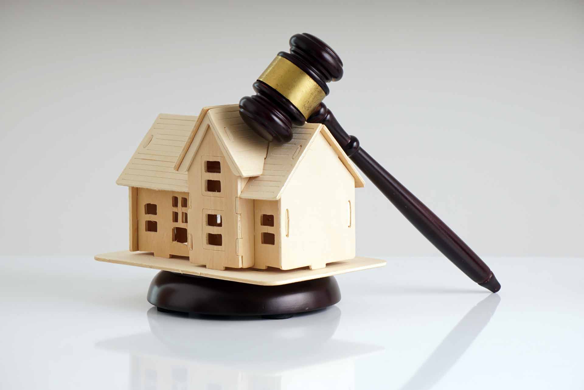 close-up-small-container-against-white-background